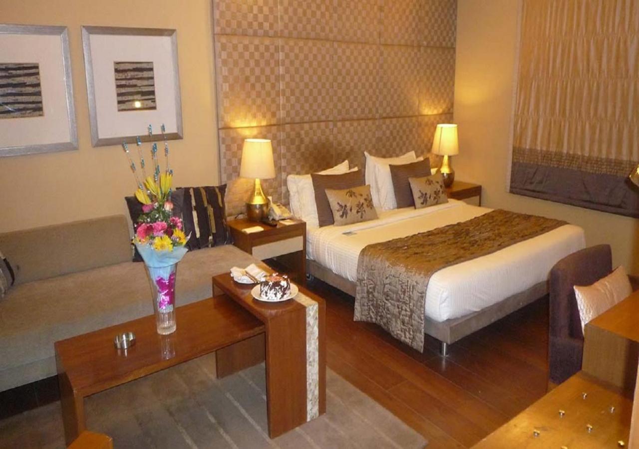 Udman Hotel Panchshila Park New Delhi Eksteriør bilde