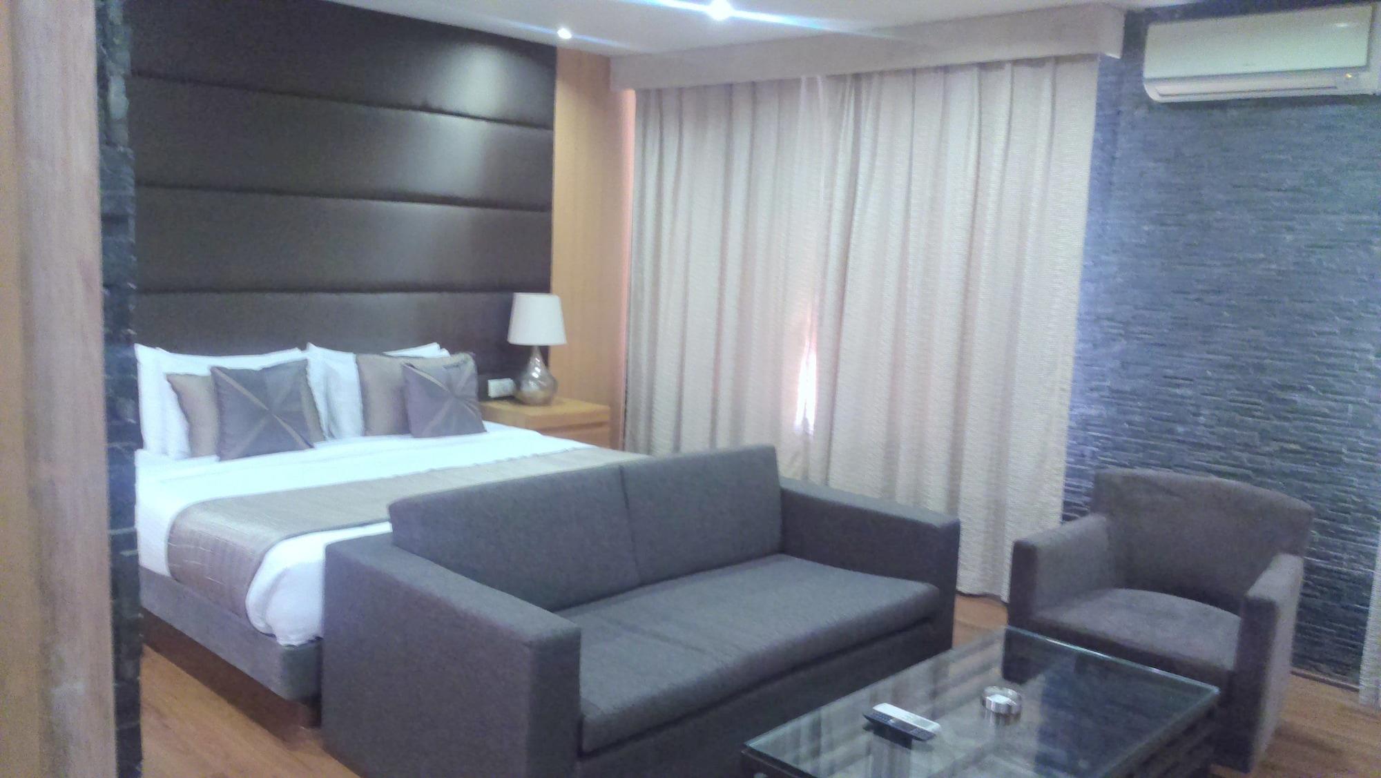Udman Hotel Panchshila Park New Delhi Eksteriør bilde