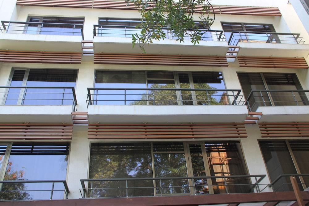 Udman Hotel Panchshila Park New Delhi Eksteriør bilde