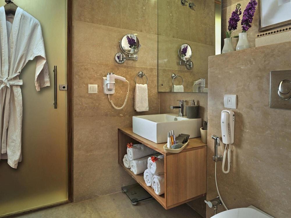 Udman Hotel Panchshila Park New Delhi Eksteriør bilde
